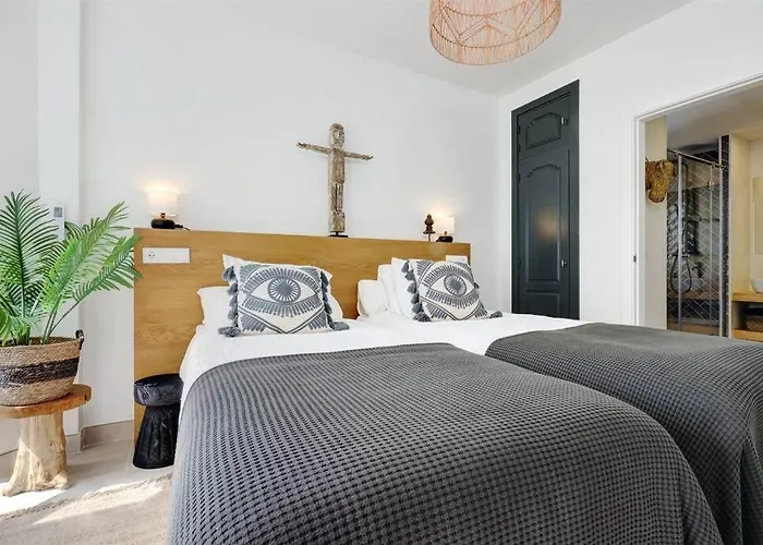 Apartamento Renovated Aranja: With Big Balcony And Sea View *