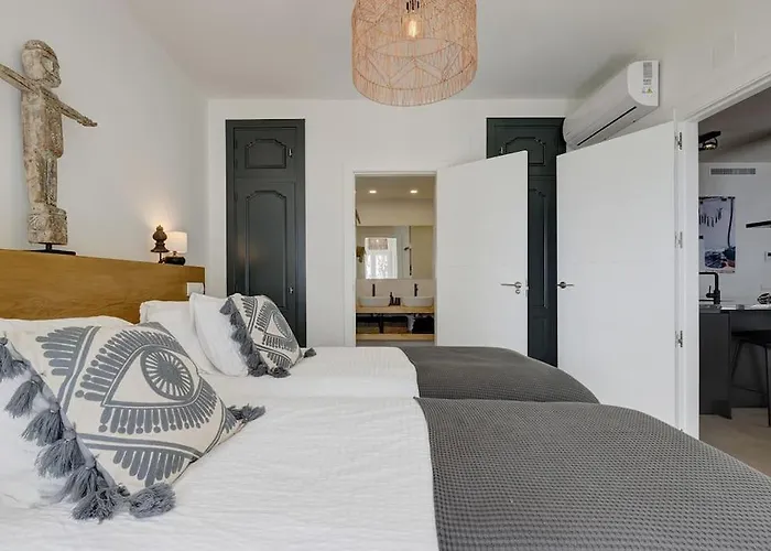 Apartamento Renovated Aranja: With Big Balcony And Sea View