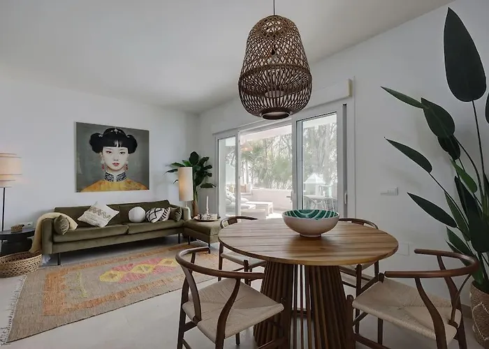 Renovated Aranja: With Big Balcony And Sea View Apartamento Estepona