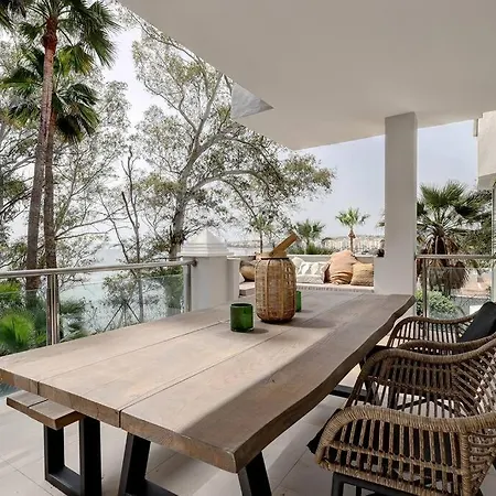 شقة Renovated Aranja: With Big Balcony And Sea View إِستيبونا