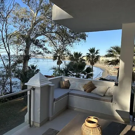 Renovated Aranja: With Big Balcony And Sea View 아파트 *