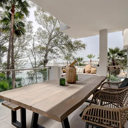 아파트 Renovated Aranja: With Big Balcony And Sea View